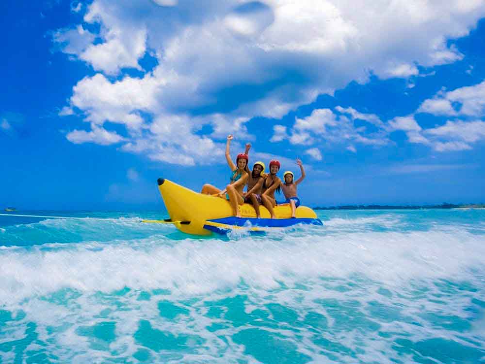 banana boat rides